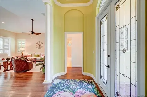 944 Island Club Square Vero Beach FL 32963