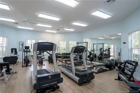 819 Island Club Square Vero Beach FL 32963