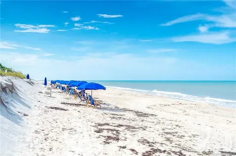 819 Island Club Square Vero Beach FL 32963