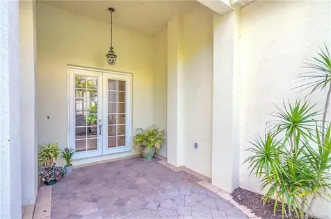 819 Island Club Square Vero Beach FL 32963