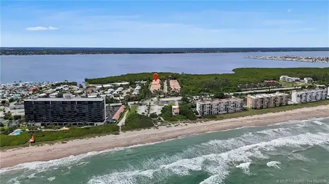 143 Pepper Lane Jensen Beach FL 34957