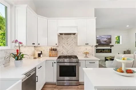 324 SE Martin Avenue Stuart FL 34996