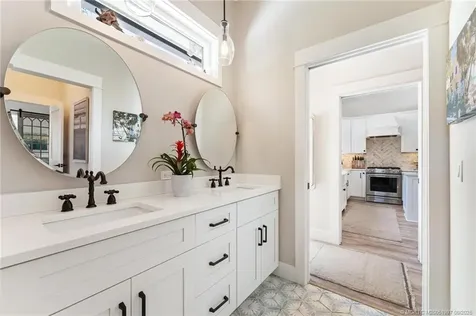 324 SE Martin Avenue Stuart FL 34996