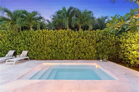 324 SE Martin Avenue Stuart FL 34996