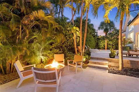 324 SE Martin Avenue Stuart FL 34996