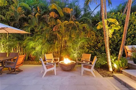 324 SE Martin Avenue Stuart FL 34996