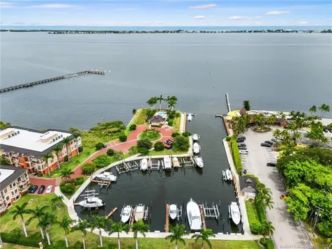 324 SE Martin Avenue Stuart FL 34996