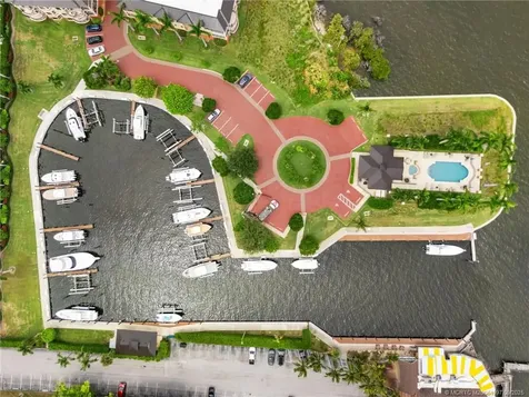 324 SE Martin Avenue Stuart FL 34996