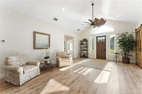 324 SE Martin Avenue Stuart FL 34996