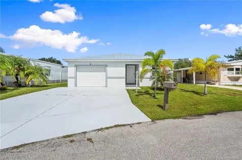 4 La Paloma Lane Port St Lucie FL 34952
