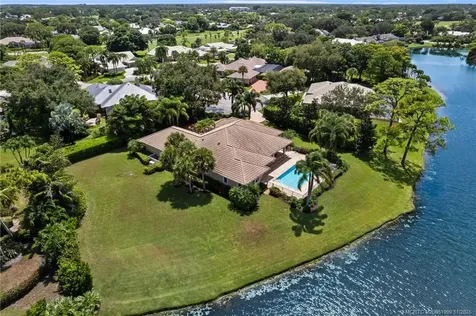 5665 SE Winged Foot Drive Stuart FL 34997