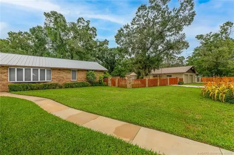 800 Ulrich Road Fort Pierce FL 34982