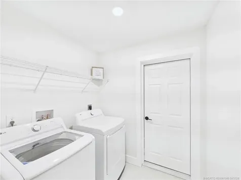 8575 100th Avenue Vero Beach FL 32967