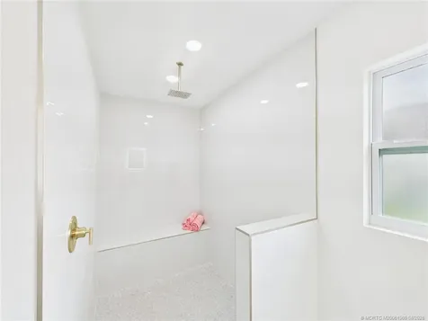 8575 100th Avenue Vero Beach FL 32967