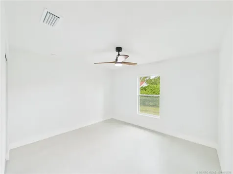 8575 100th Avenue Vero Beach FL 32967