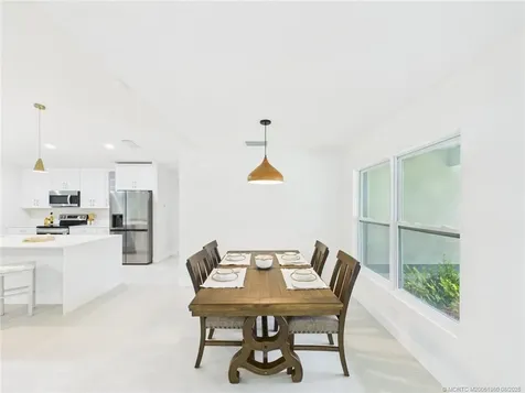 8575 100th Avenue Vero Beach FL 32967