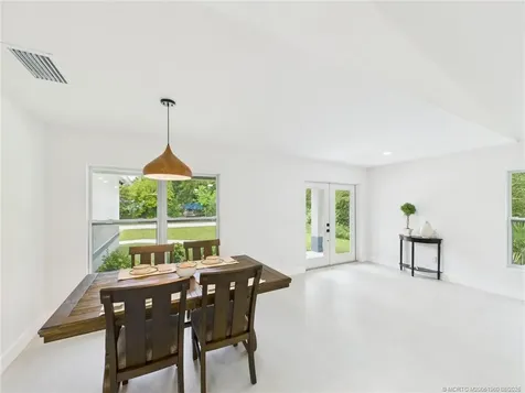 8575 100th Avenue Vero Beach FL 32967