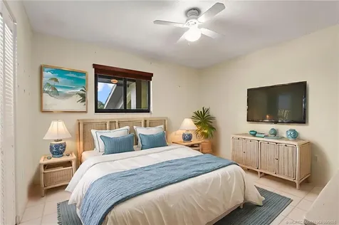 1600 NE Dixie Highway Jensen Beach FL 34957