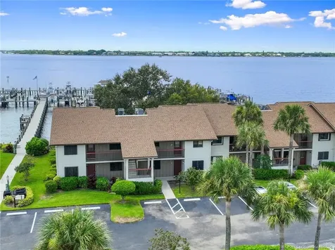 1600 NE Dixie Highway Jensen Beach FL 34957