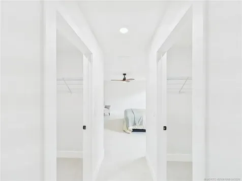 8666 100th Avenue Vero Beach FL 32967