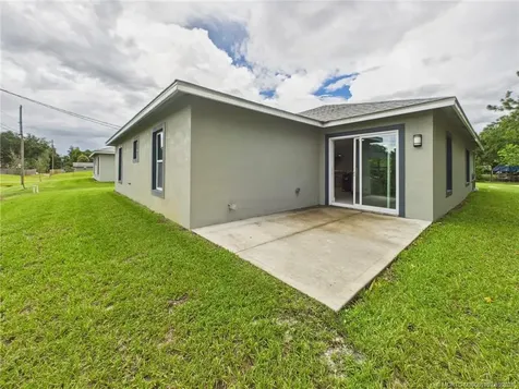 8666 100th Avenue Vero Beach FL 32967