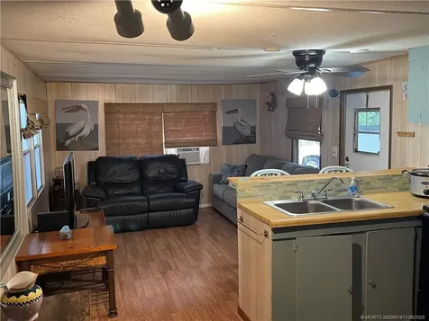 5400 SE Jack Avenue Stuart FL 34997