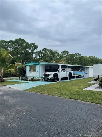 5400 SE Jack Avenue Stuart FL 34997
