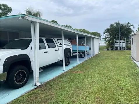 5400 SE Jack Avenue Stuart FL 34997