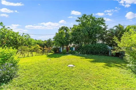 942 SW 27th Street Palm City FL 34990