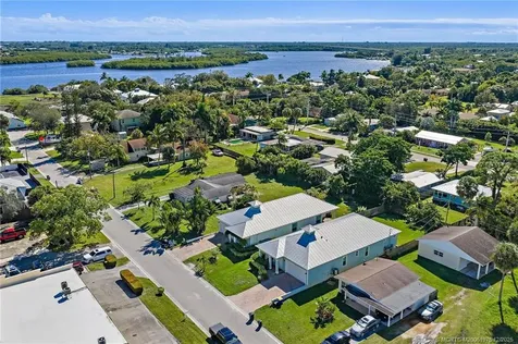 942 SW 27th Street Palm City FL 34990