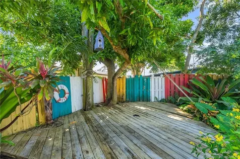 942 SW 27th Street Palm City FL 34990