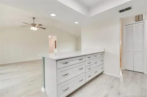 8121 SE Helen Terrace Hobe Sound FL 33455