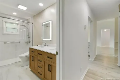 8121 SE Helen Terrace Hobe Sound FL 33455