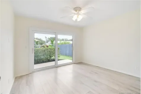 8121 SE Helen Terrace Hobe Sound FL 33455