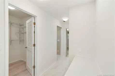 8121 SE Helen Terrace Hobe Sound FL 33455