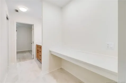 8121 SE Helen Terrace Hobe Sound FL 33455