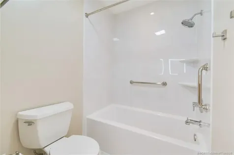 8121 SE Helen Terrace Hobe Sound FL 33455