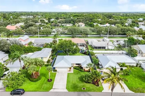 8121 SE Helen Terrace Hobe Sound FL 33455