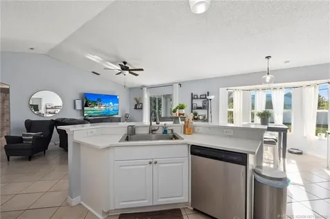 3562 SW Pumpkin Street Port St Lucie FL 34953