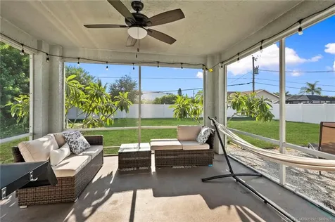 3562 SW Pumpkin Street Port St Lucie FL 34953