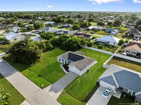 3562 SW Pumpkin Street Port St Lucie FL 34953