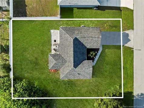 3562 SW Pumpkin Street Port St Lucie FL 34953