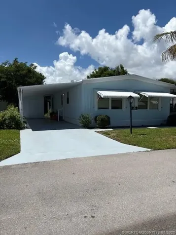 443 NE Pinelake Village Boulevard Jensen Beach FL 34957