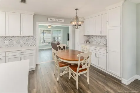 1000 NE Zebrina Senda Jensen Beach FL 34957