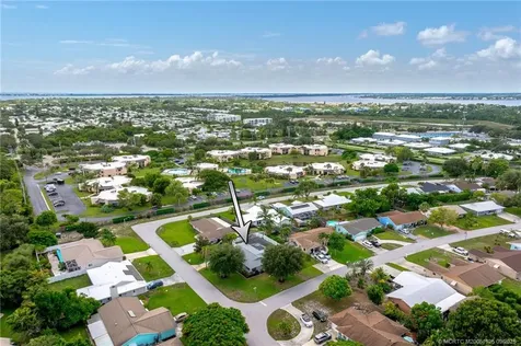 1000 NE Zebrina Senda Jensen Beach FL 34957