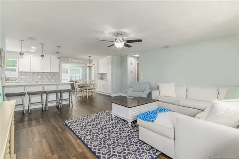1000 NE Zebrina Senda Jensen Beach FL 34957