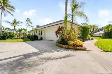 1171 SE Buttonwood Circle Stuart FL 34997