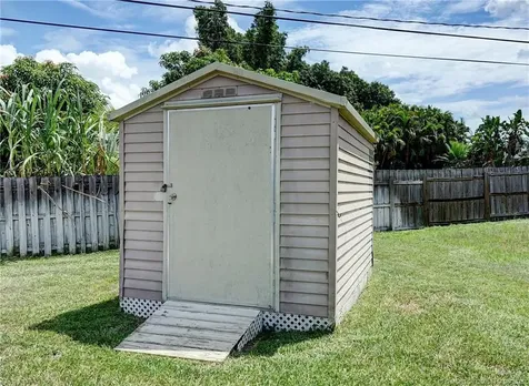 1891 SW Idaho Lane Port St Lucie FL 34953