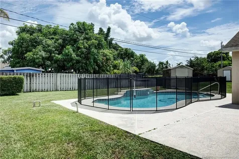 1891 SW Idaho Lane Port St Lucie FL 34953