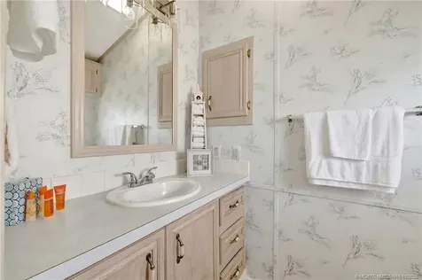 10725 S Ocean Drive Jensen Beach FL 34957